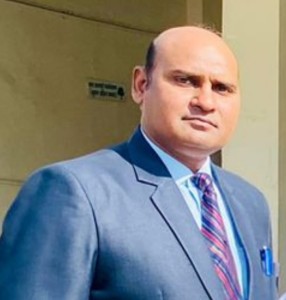 Dr.Surinder Kalyan